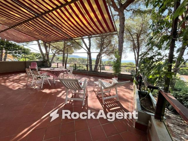 Villa in vendita a Livorno LI