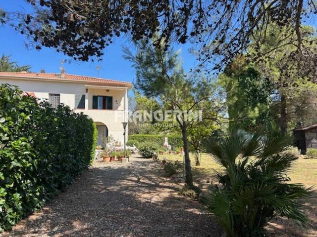 Villa in vendita a Livorno LI