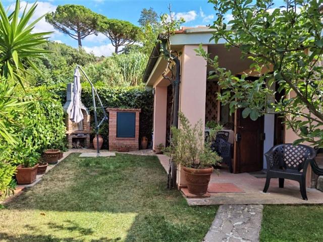 Villa in vendita a Livorno LI