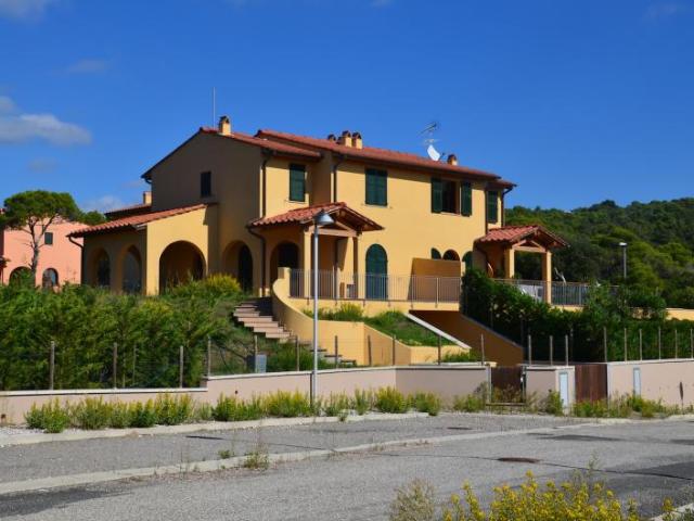 Villa in vendita a Livorno, Quercianella