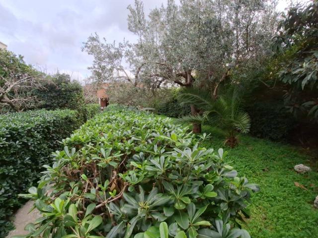 Villa in vendita a Lizzanello LE