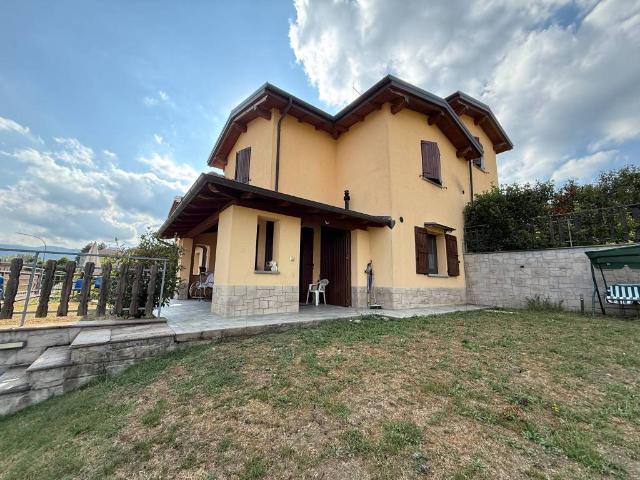 Villetta a schiera in vendita a Lizzano in Belvedere BO