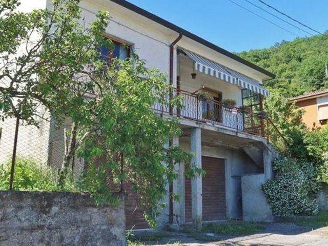 Villa in vendita a Licciana Nardi MS