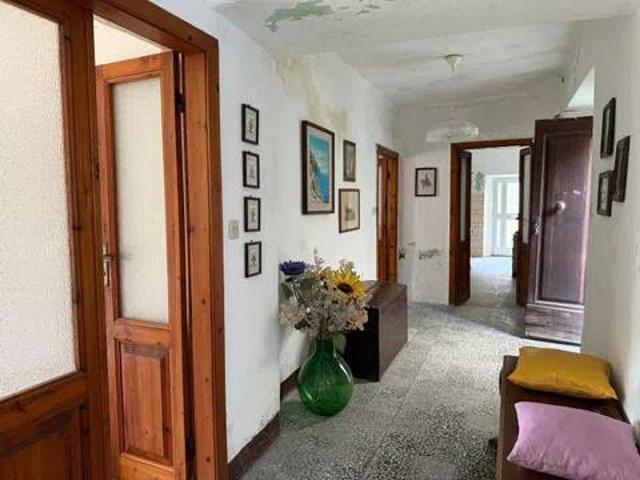 Villa in vendita a Licciana Nardi MS