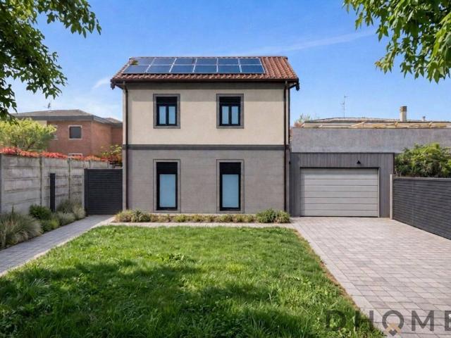 Villa in vendita a Limbiate MB