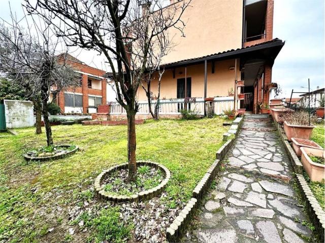 Villa in vendita a Liscate MI