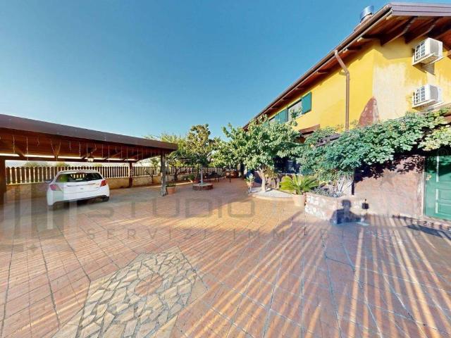 Villa in vendita a Luzzi CS