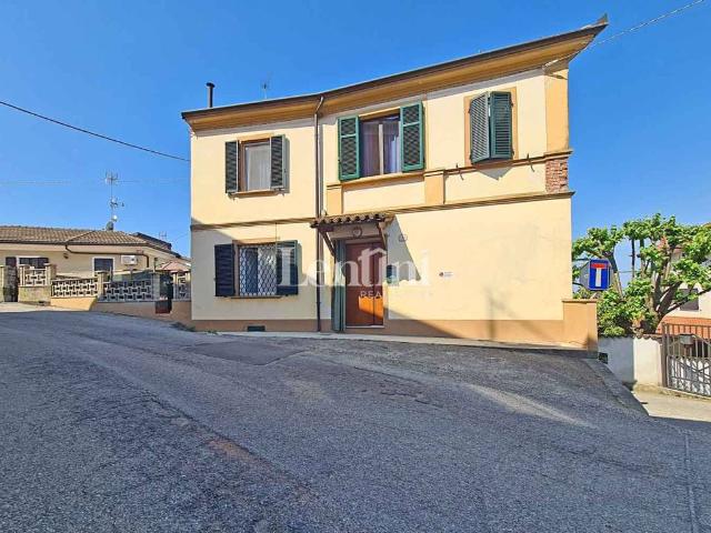 Villa in vendita a Lu e Cuccaro Monferrato AL
