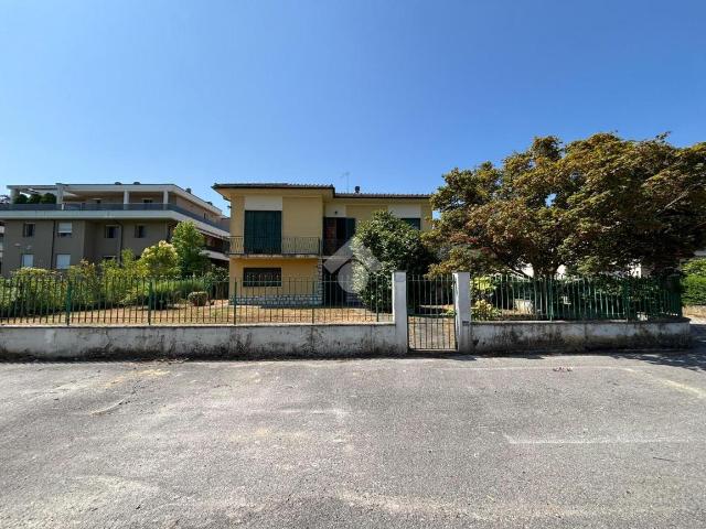 Villa in vendita a Lucca