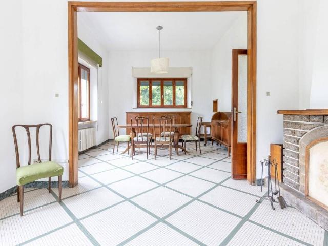 Villa in vendita a Lucca