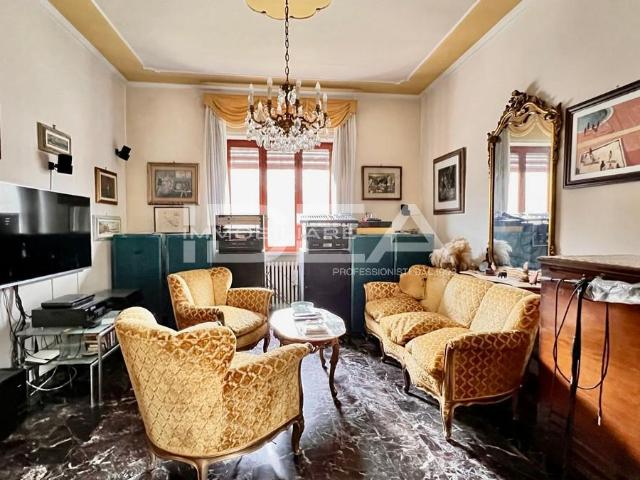 Villa in vendita a Lucca