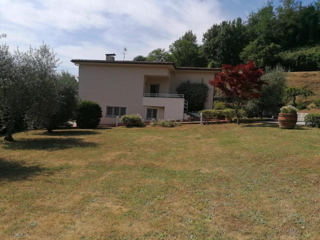 Villa in vendita a Lucca