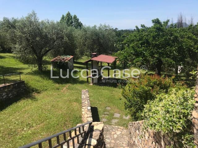 Villa in vendita a Lucca