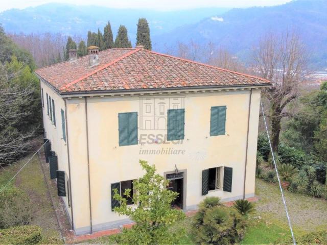 Villa in vendita a Lucca