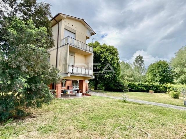 Villa in vendita a Lucca