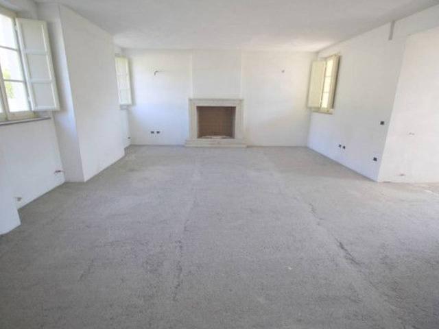 Villa in vendita a Lucca