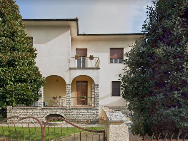 Villa in vendita a Lucca