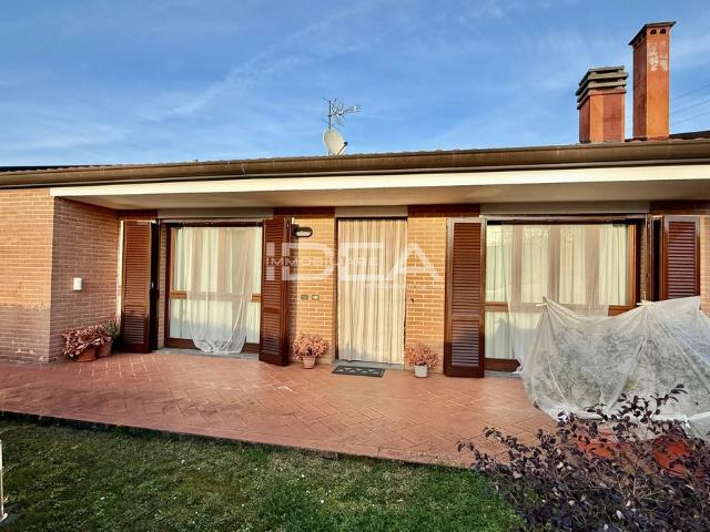 VILLA in VENDITA a LUCCA ARSINA di 5 vani