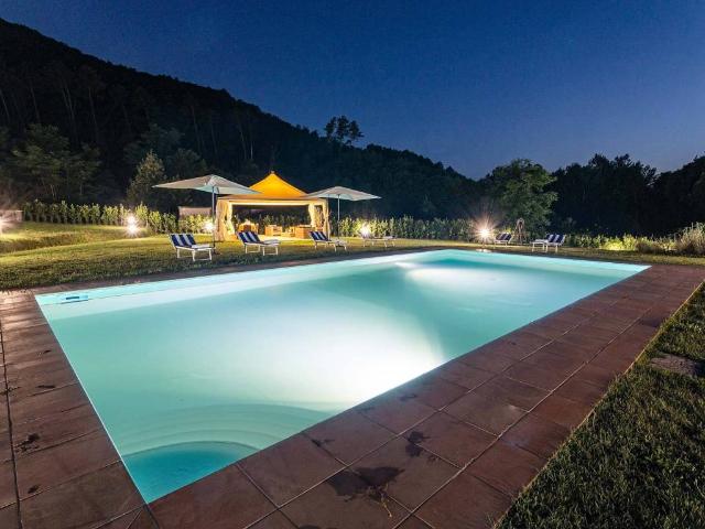 Villa in vendita a Lucca LU