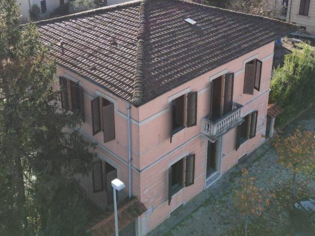 Villa in vendita a Lucca LU