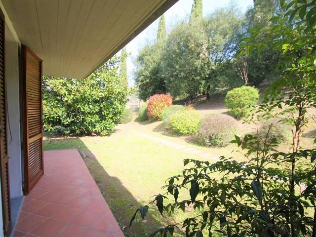 Villa in vendita a Lucca LU