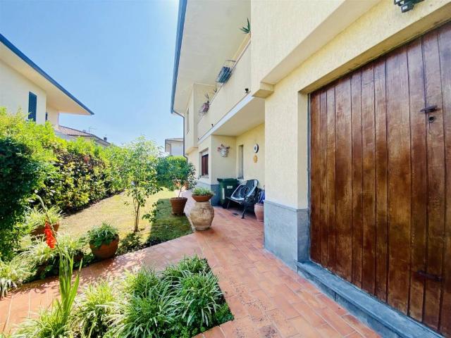 Villa in vendita a Lucca LU