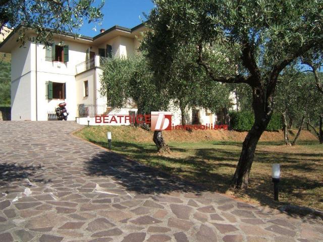 Villa in vendita a Lucca LU