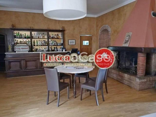 Villa in vendita a Lucca LU
