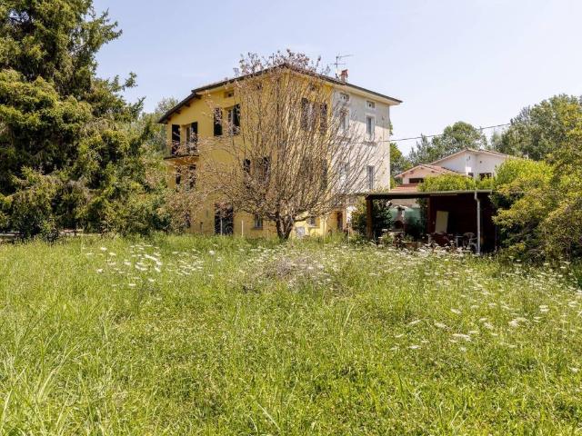 Villa in vendita a Lucca LU