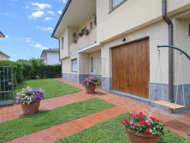 Villa in vendita a Lucca LU