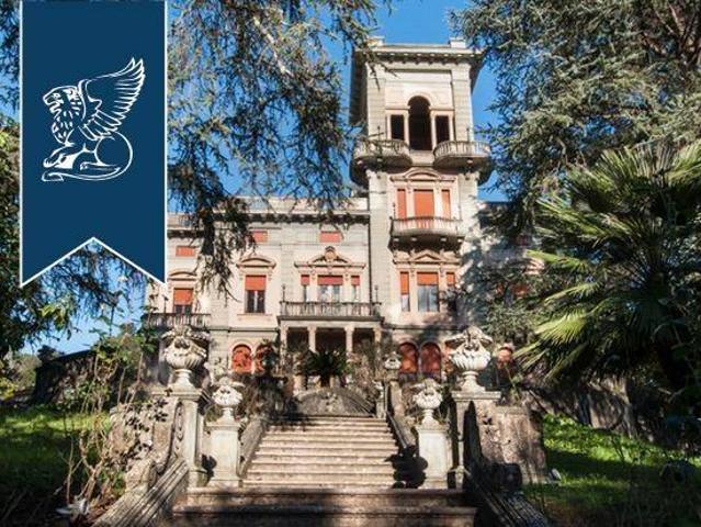 Villa in vendita a Lucca LU