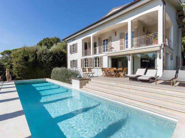 Villa in vendita a Lucca LU