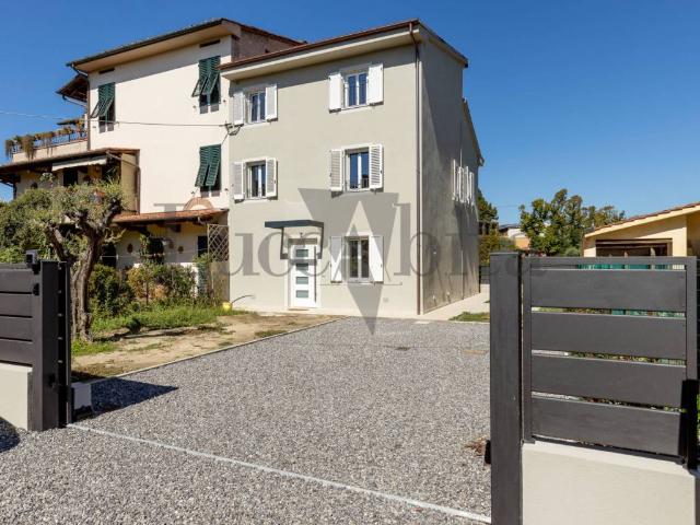 Villa in vendita a Lucca LU