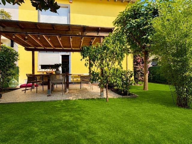 VILLA in VENDITA a LUCCA SANT ANNA di 4 vani