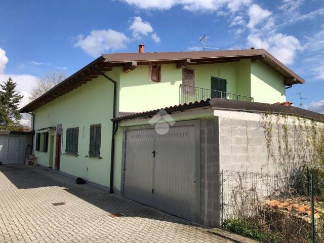 Villa in vendita a Lungavilla PV