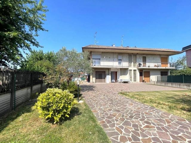 Villa in vendita a Lurago Marinone CO