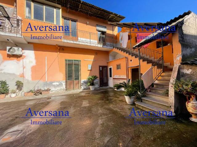Villa in vendita a Lusciano CE
