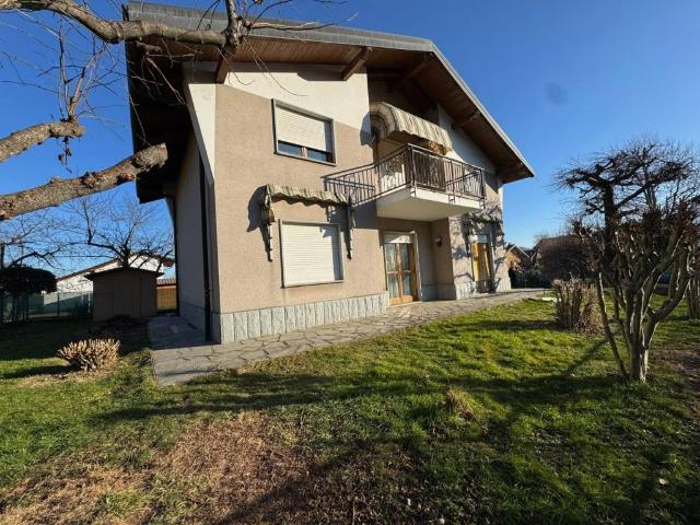 Villa in vendita a Luserna San Giovanni TO