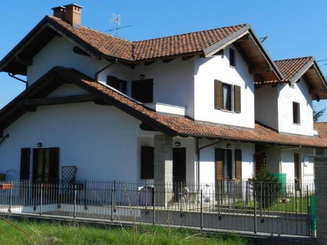 Villa in vendita a Luserna San Giovanni TO