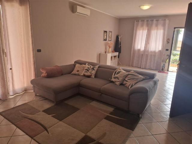 Villa in vendita a Motta Sant'Anastasia via trapani 38