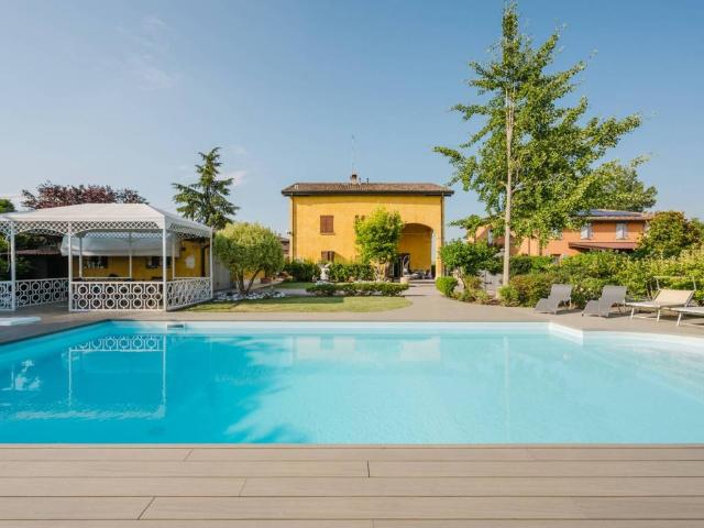Villa in vendita a Modena MO