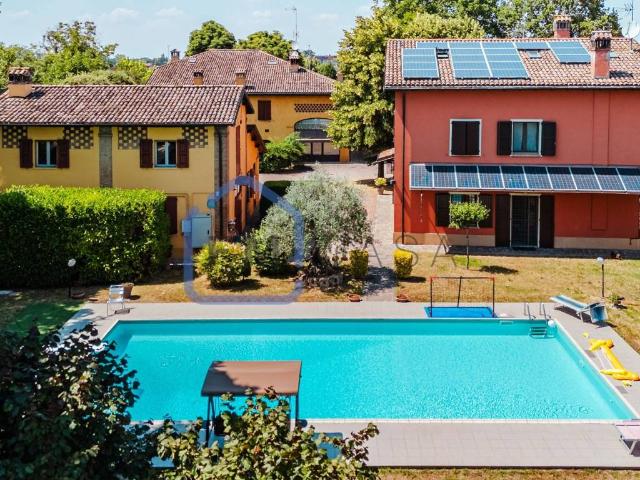Villa in vendita a Modena MO