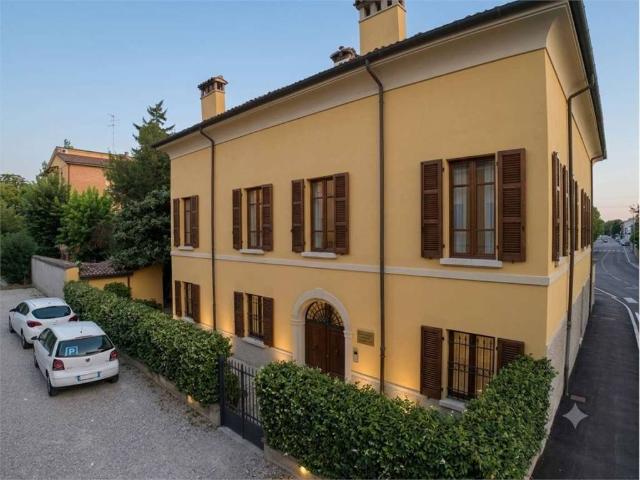 Villa in vendita a Modena MO