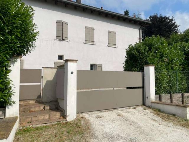 Villa in vendita a Modena MO