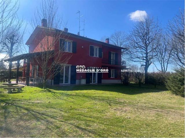 Villa in vendita a Modena MO
