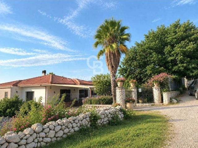 Villa in vendita a Modica RG