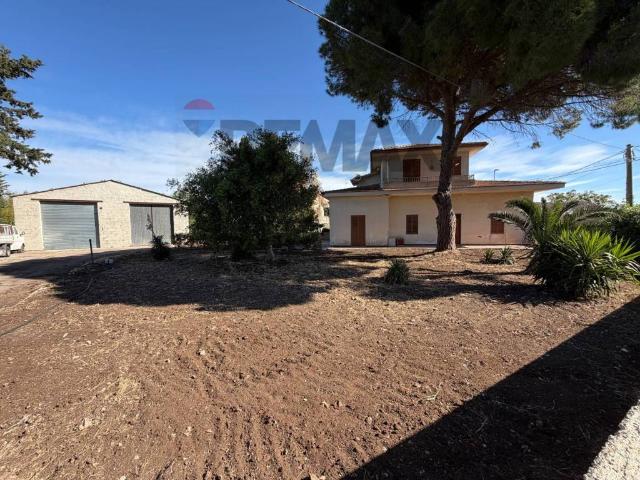 Villa in vendita a Modica RG