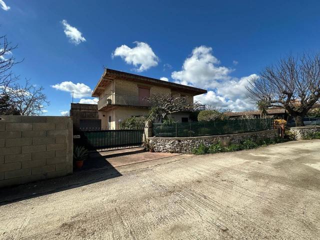 Villa in vendita a Modica