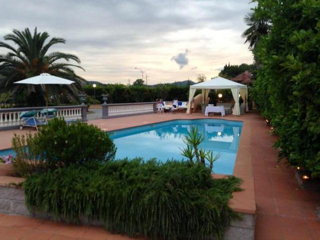 Villa in vendita a Molina di Quosa San Giuliano Terme 450 mq Rif: 1405241