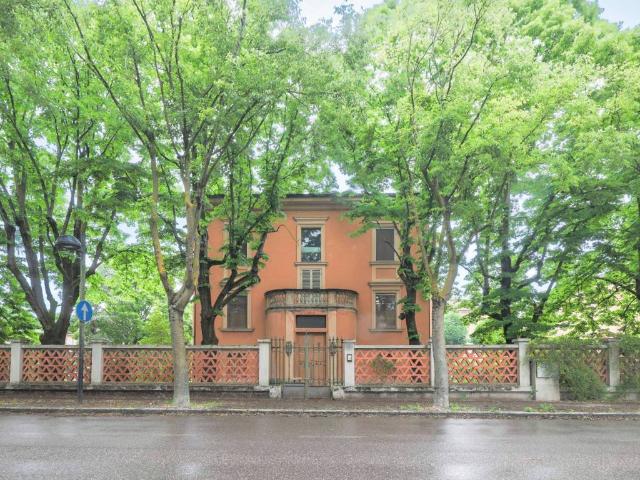 Villa in vendita a Molinella BO